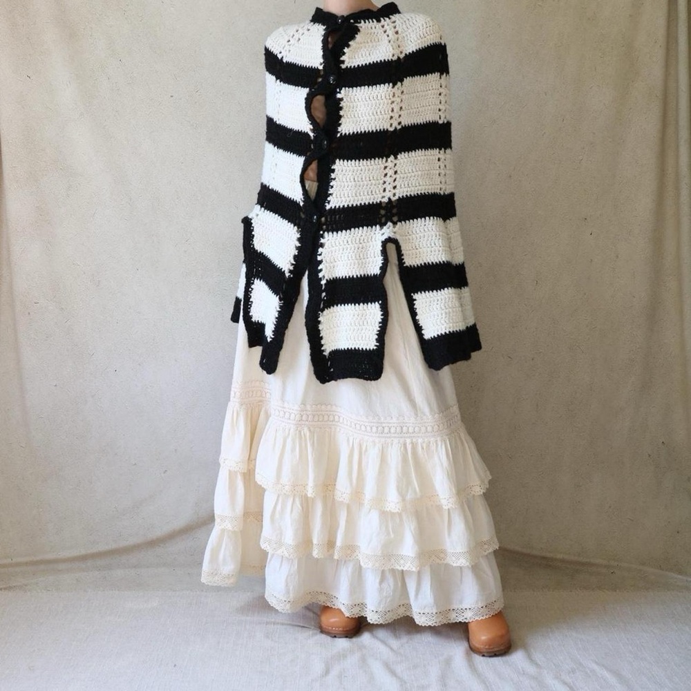 Super 70s Button Down Hand Knit Poncho in Black & White - Picture 4 of 5